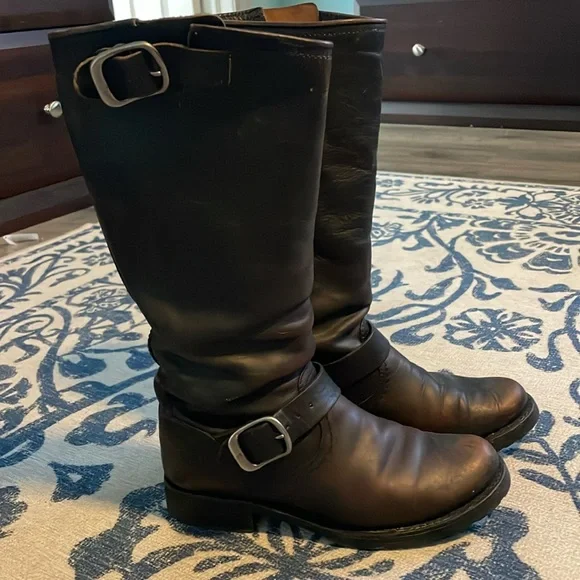 Veronica Slouch - Picture 1 of 11